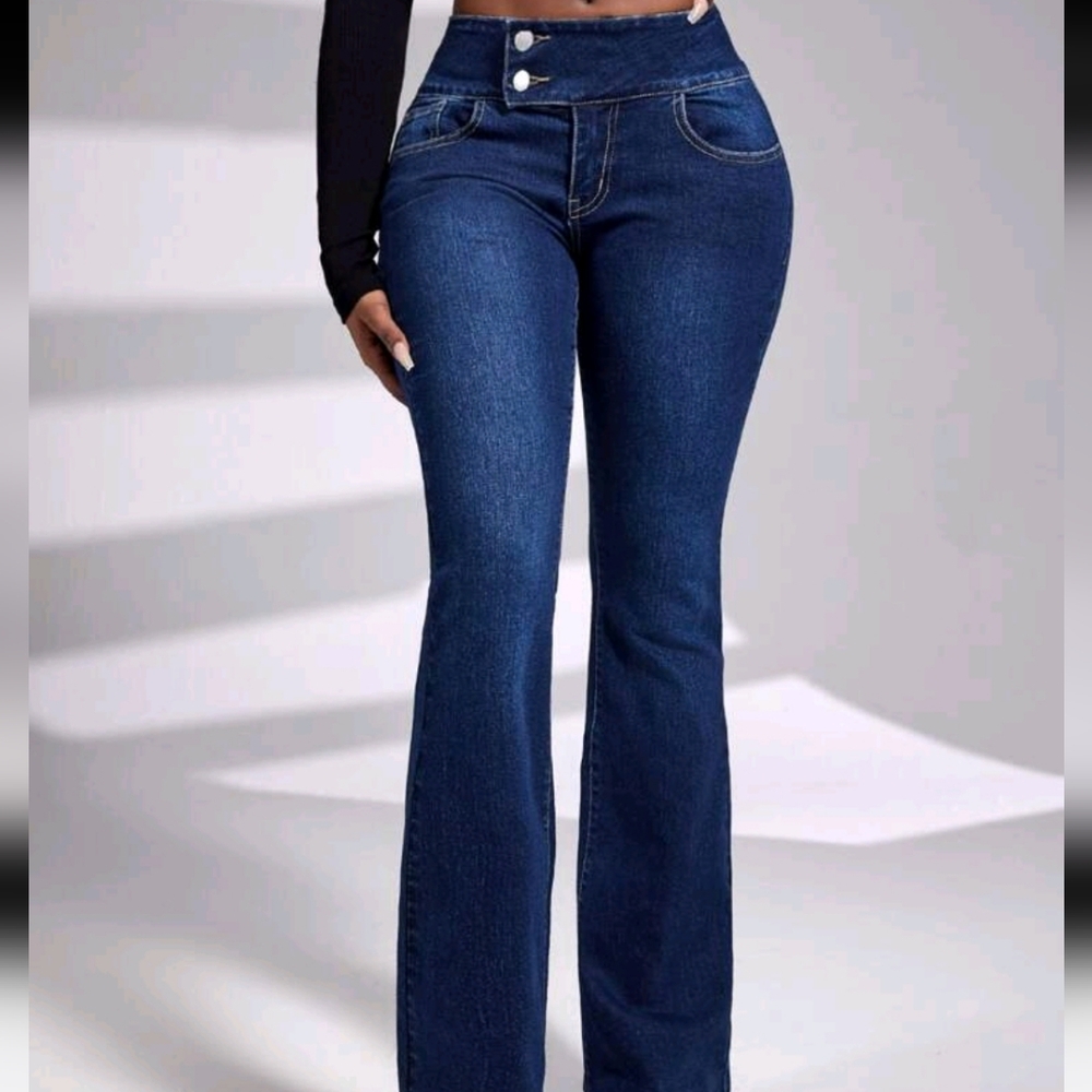 Classic Sexy Blue Flare Jeans - Picture 5 of 7
